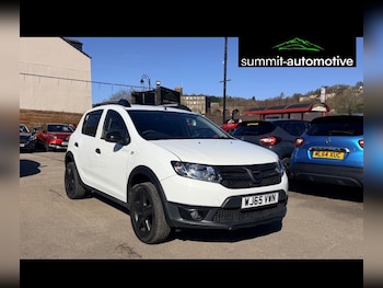 Used Dacia Sandero Stepway 2015 for sale - 77916183: Photo