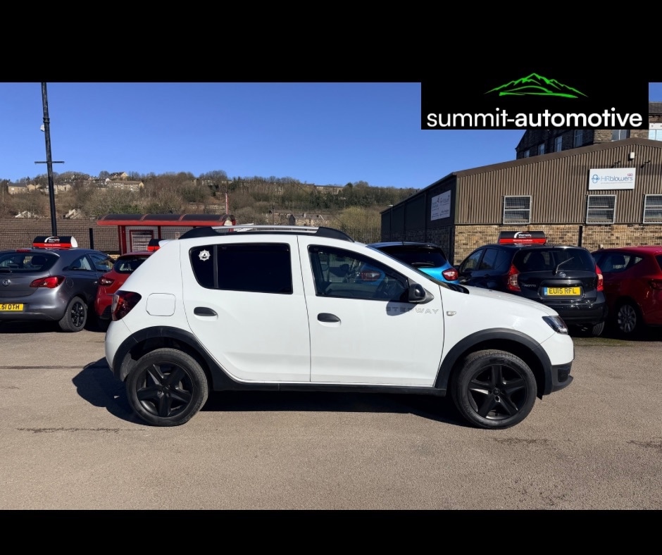 Used Dacia Sandero Stepway 2015 for sale - 77916183: Photo 7