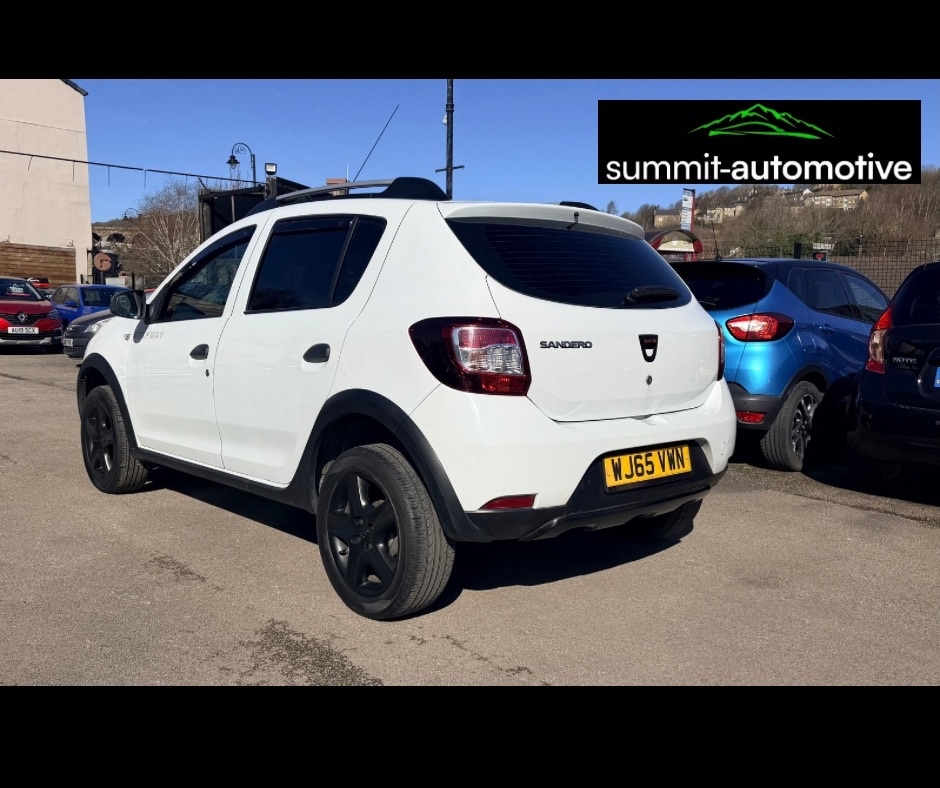 Used Dacia Sandero Stepway 2015 for sale - 77916183: Photo 9
