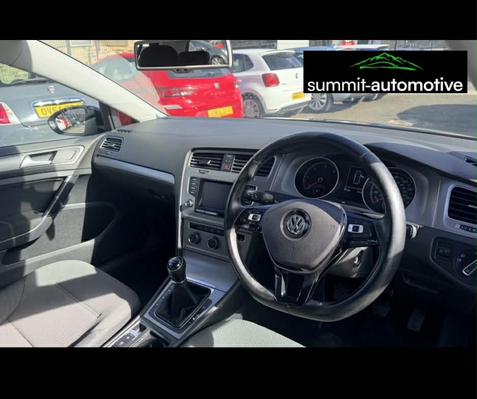 Used Volkswagen Golf 2014 for sale - 78011376: Photo 2