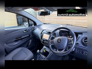 Used Renault Captur 2016 for sale - 76894944: Photo