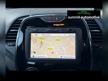 Used Renault Captur 2016 for sale - 76894944: Photo