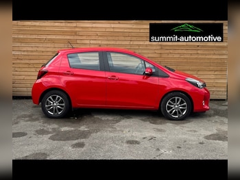 Used Toyota Yaris 2015 for sale - 75996747: Photo
