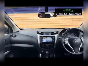 Used Nissan Navara 2017 for sale - 76234461: Photo