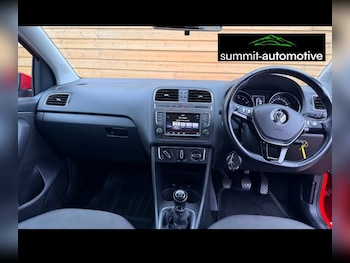 Used Volkswagen Polo 2014 for sale - 76127494: Photo