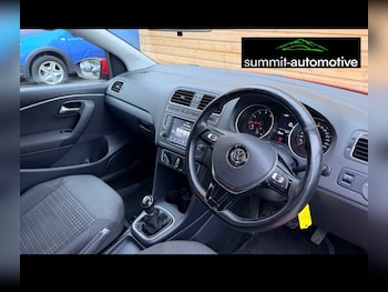 Used Volkswagen Polo 2014 for sale - 76127494: Photo