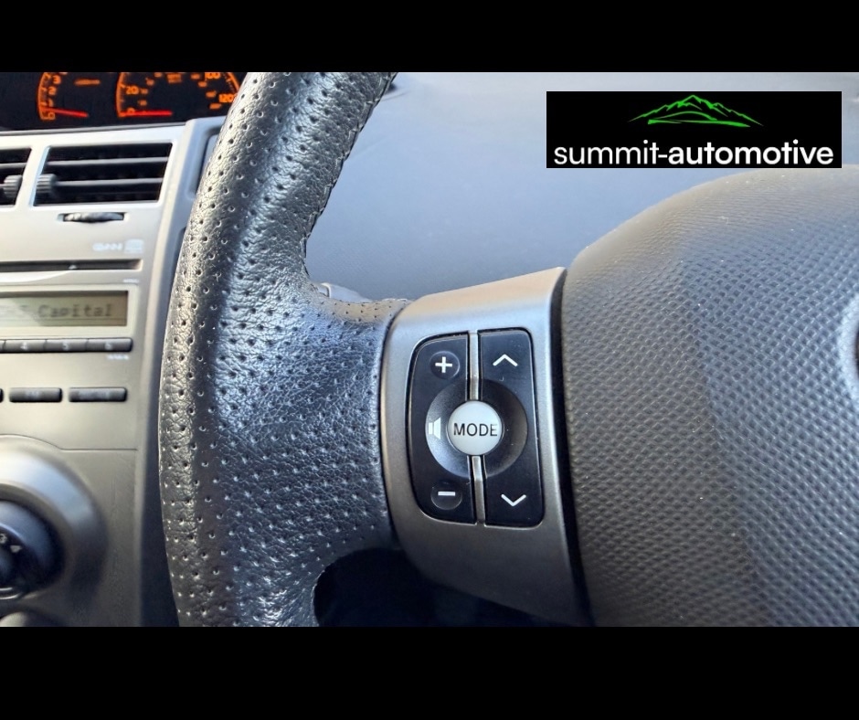Used Toyota Yaris 2010 for sale - 76127633: Photo 13