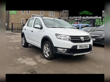 Used Dacia Sandero Stepway 2014 for sale - 77774696: Photo