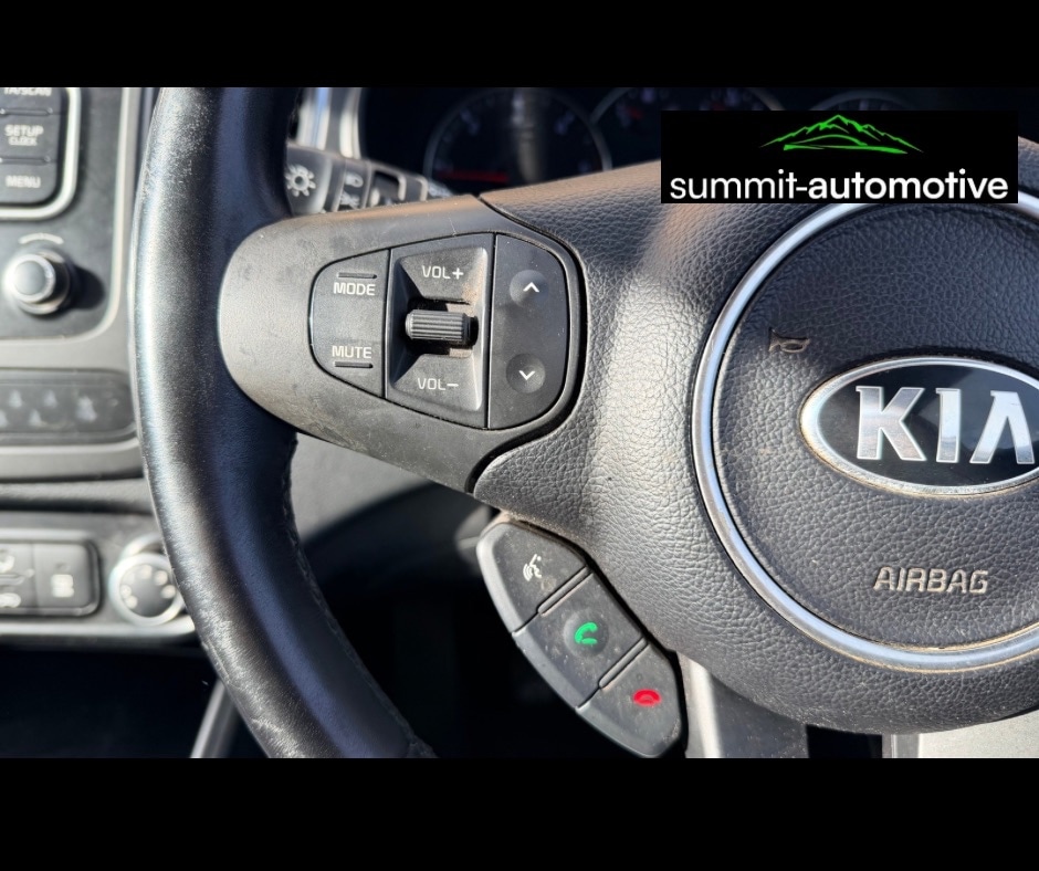 Used Kia Carens 2014 for sale - 76355010: Photo 17