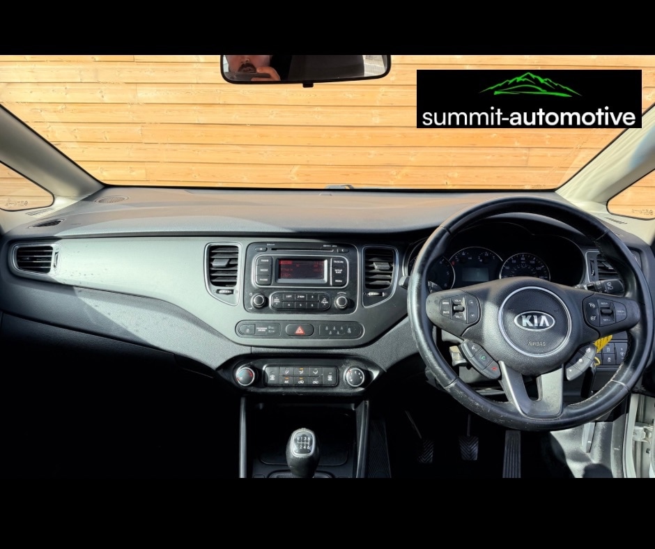 Used Kia Carens 2014 for sale - 76355010: Photo 2