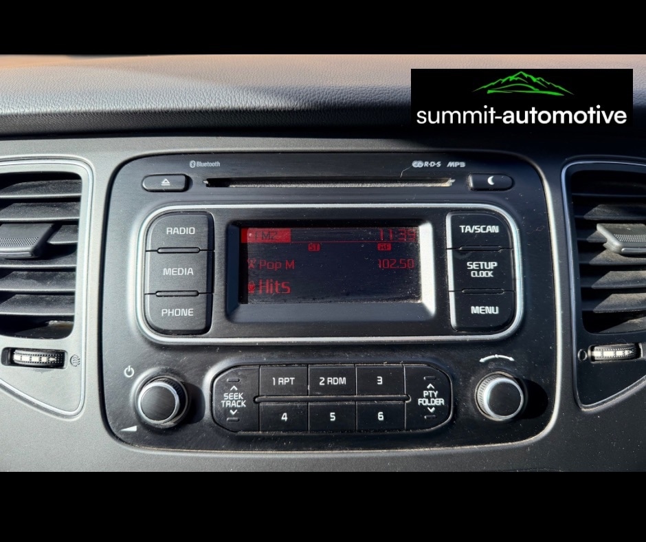 Used Kia Carens 2014 for sale - 76355010: Photo 8