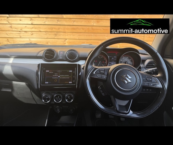 Used Suzuki Swift 2018 for sale - 75594417: Photo 2