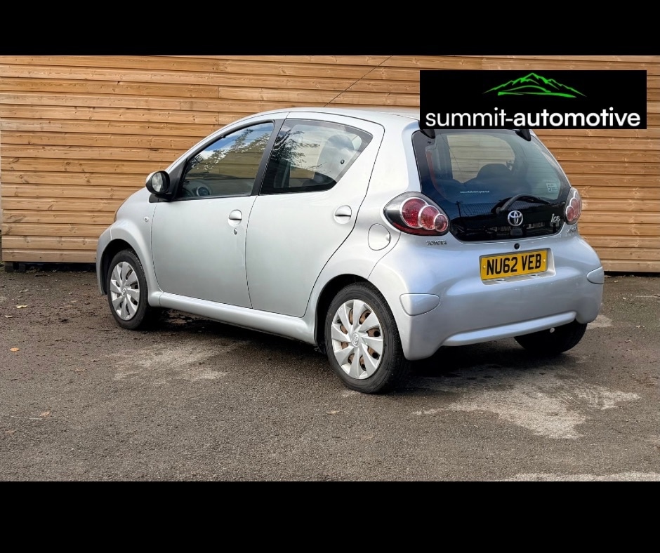 Used Toyota AYGO 2012 for sale - 76355000: Photo 9