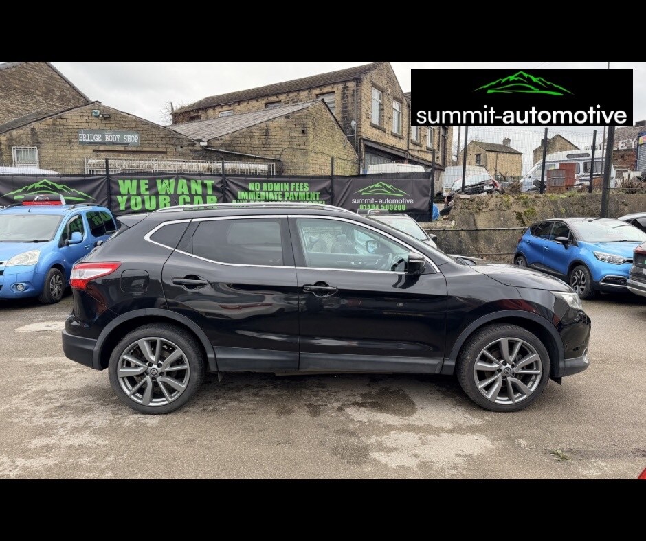 Used Nissan Qashqai 2014 for sale - 77775225: Photo 11