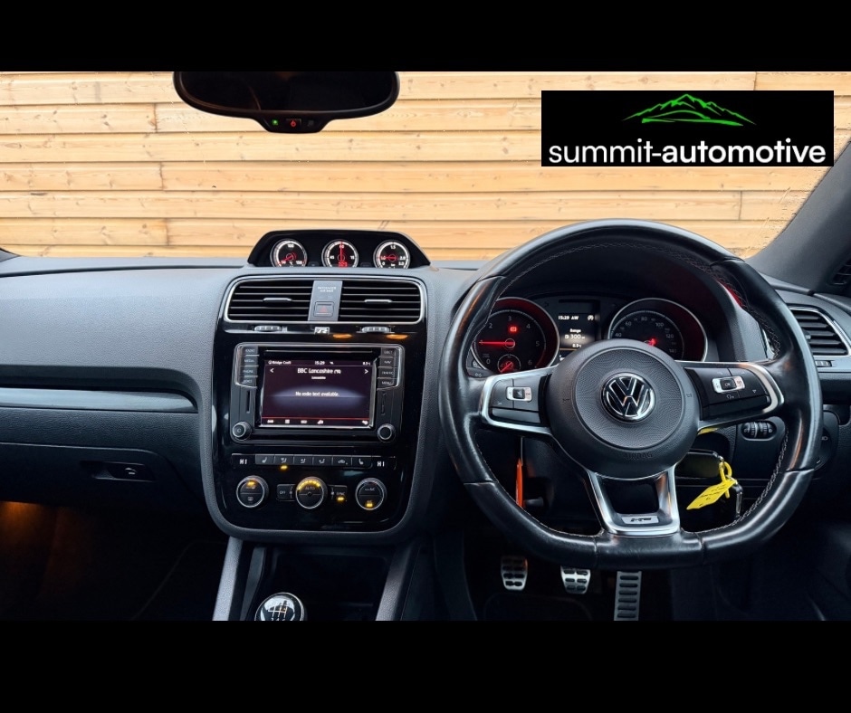 Used Volkswagen Scirocco 2016 for sale - 76662994: Photo 6