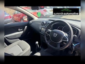 Used Dacia Sandero 2018 for sale - 79801222: Photo