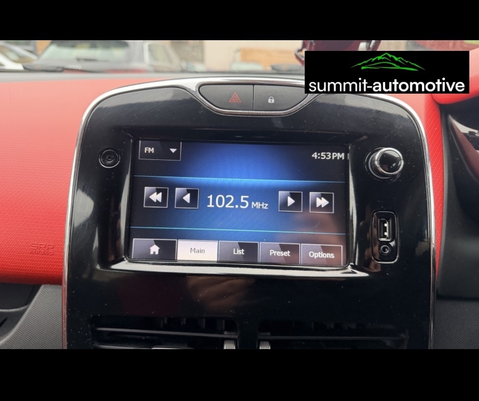 Used Renault Clio 2013 for sale - 77774831: Photo 12