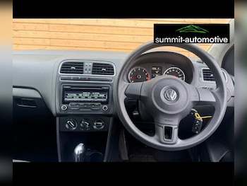 Used Volkswagen Polo 2012 for sale - 77381332: Photo