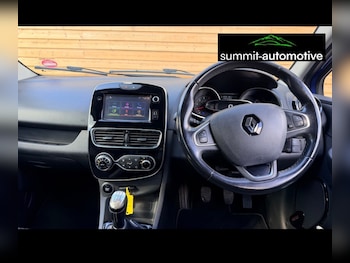 Used Renault Clio 2017 for sale - 76036478: Photo
