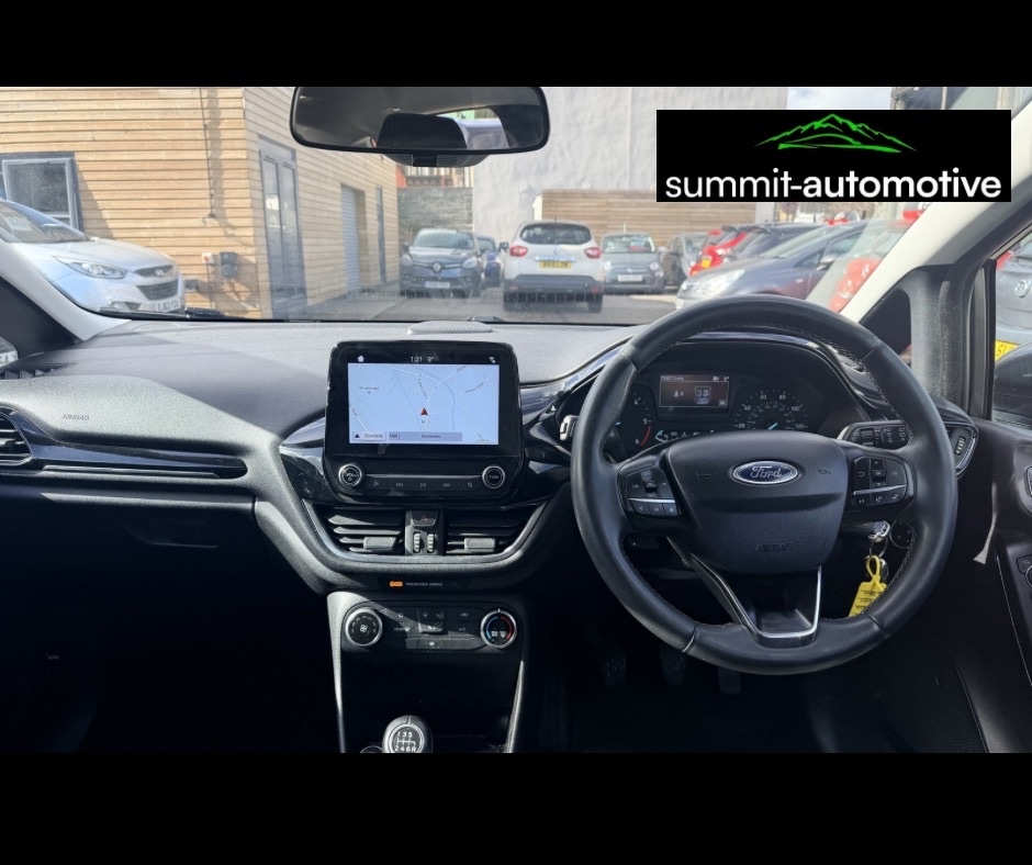 Used Ford Fiesta 2017 for sale - 77832035: Photo 4