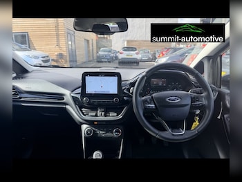 Used Ford Fiesta 2017 for sale - 77832035: Photo