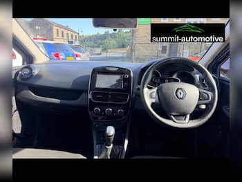 Used Renault Clio 2018 for sale - 79801215: Photo