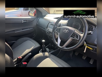Used Hyundai i20 2012 for sale - 75567790: Photo