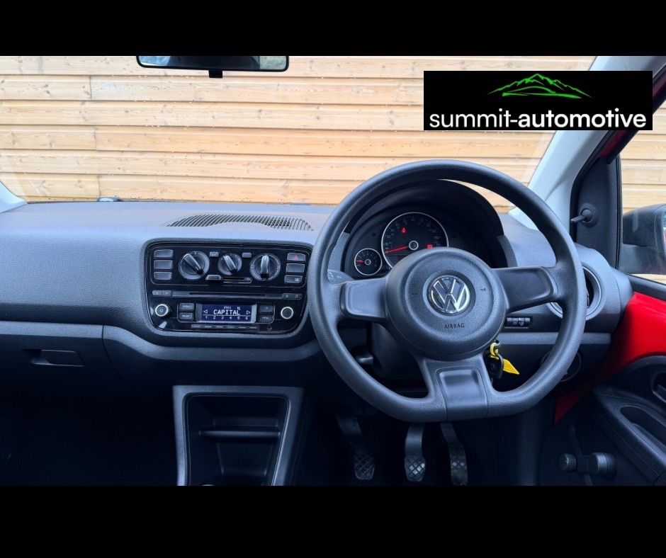 Used Volkswagen up! 2012 for sale - 76673140: Photo 2