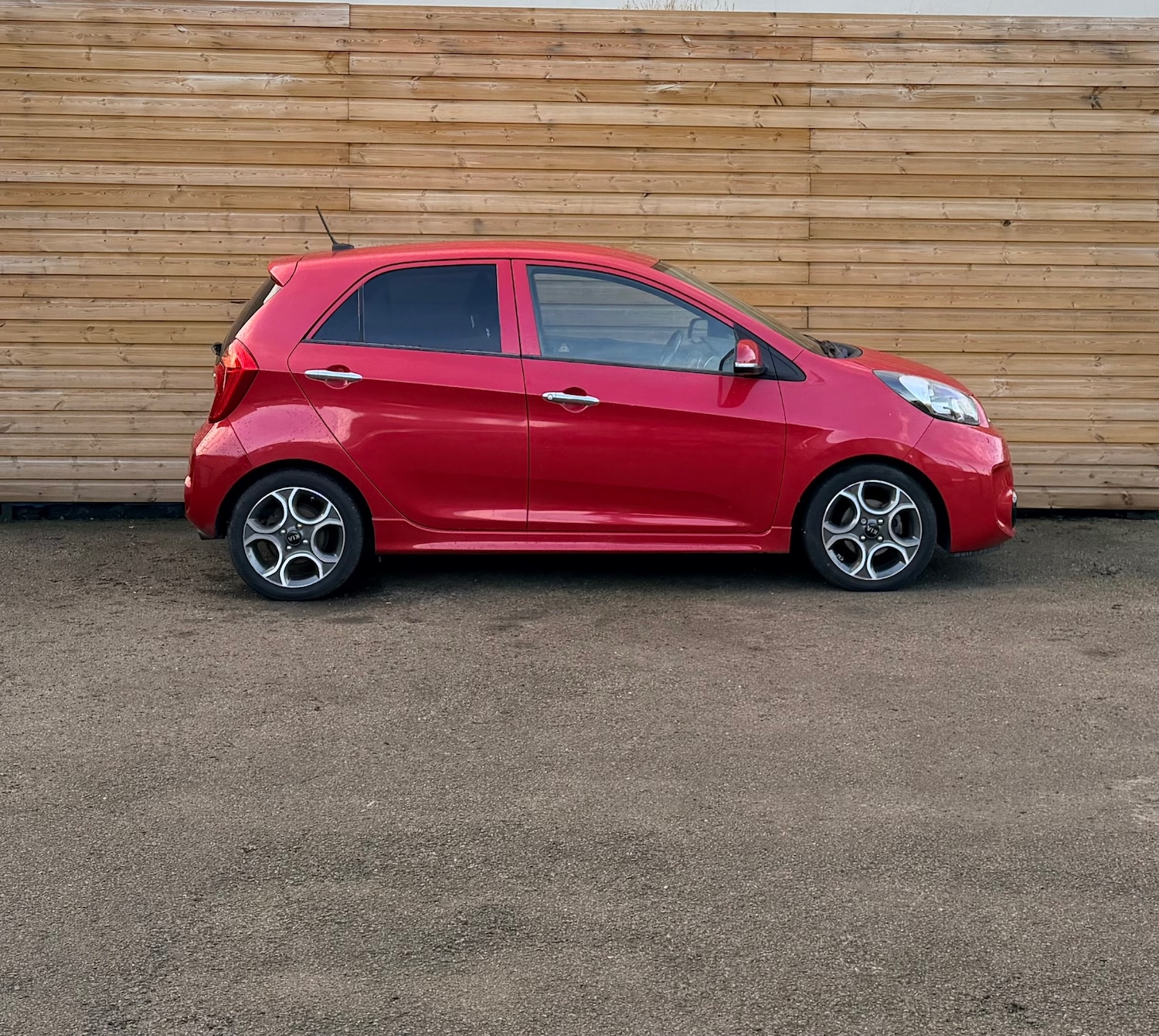 Used Kia Picanto 2017 for sale - 76894949: Photo 5