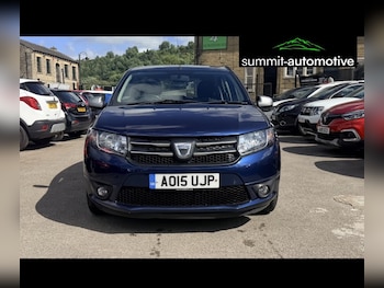 Used Dacia Sandero 2015 for sale - 78882993: Photo