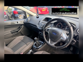 Used Ford Fiesta 2015 for sale - 79445244: Photo