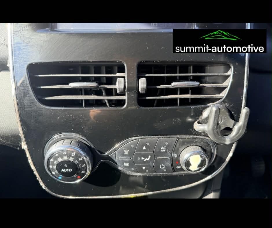 Used Renault Clio 2014 for sale - 77746296: Photo 19