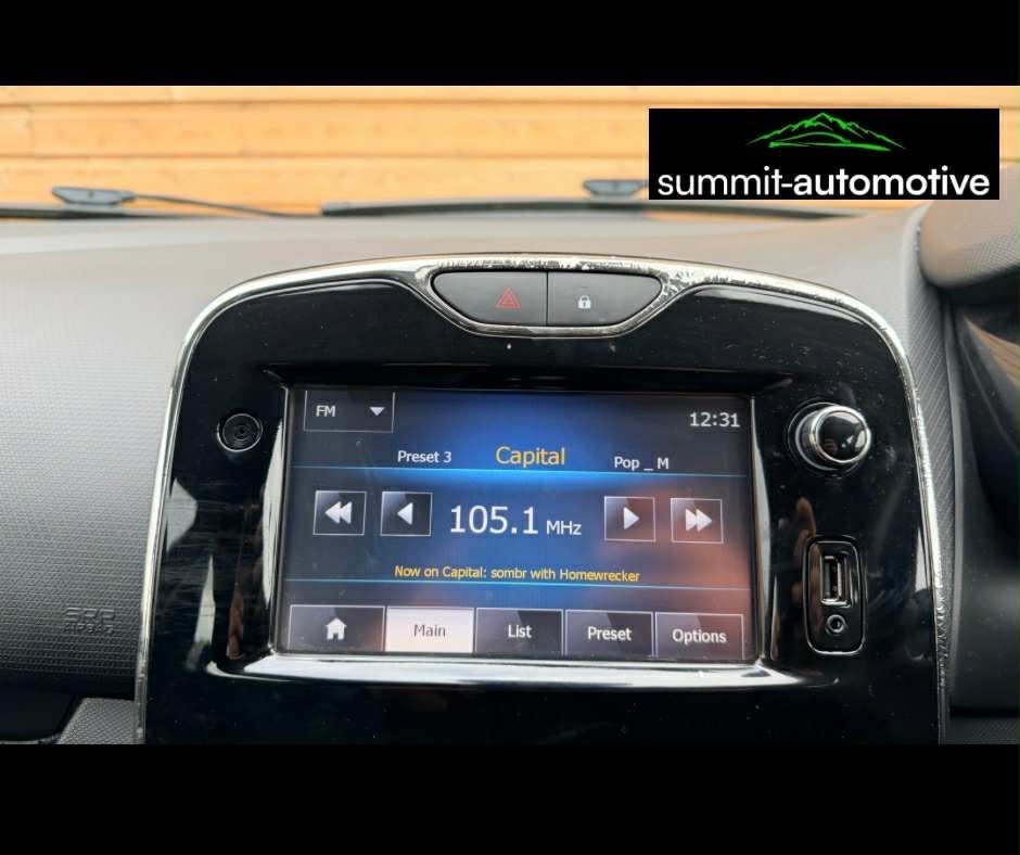 Used Renault Clio 2015 for sale - 77501439: Photo 14