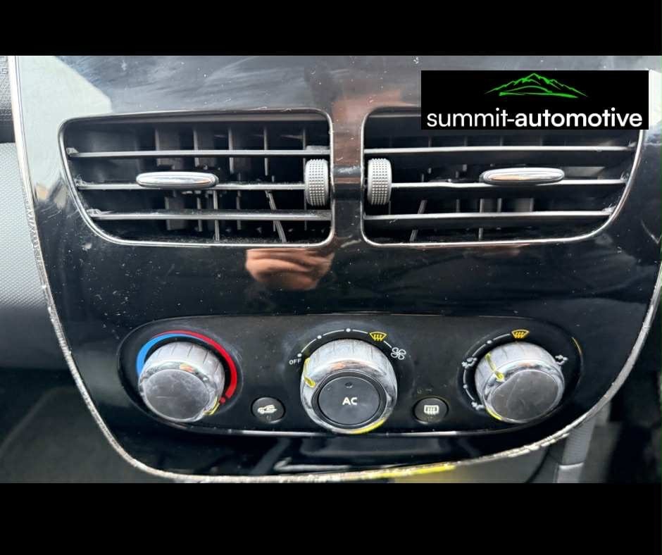 Used Renault Clio 2015 for sale - 77501439: Photo 19