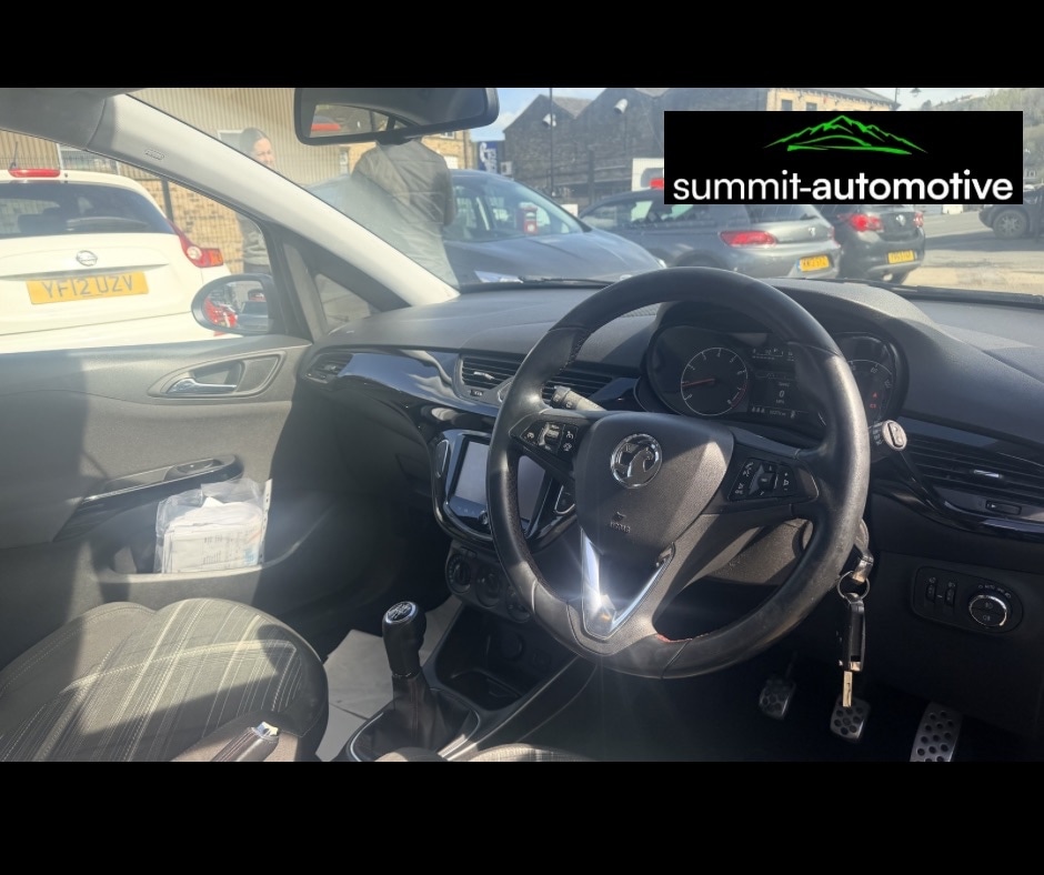 Used Vauxhall Corsa 2015 for sale - 78199053: Photo 2