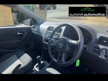 Used Volkswagen Polo 2012 for sale - 74512360: Photo