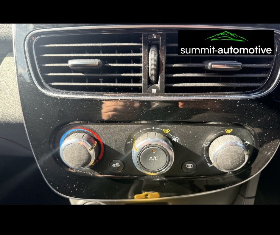 Used Renault Clio 2019 for sale - 77832004: Photo 16