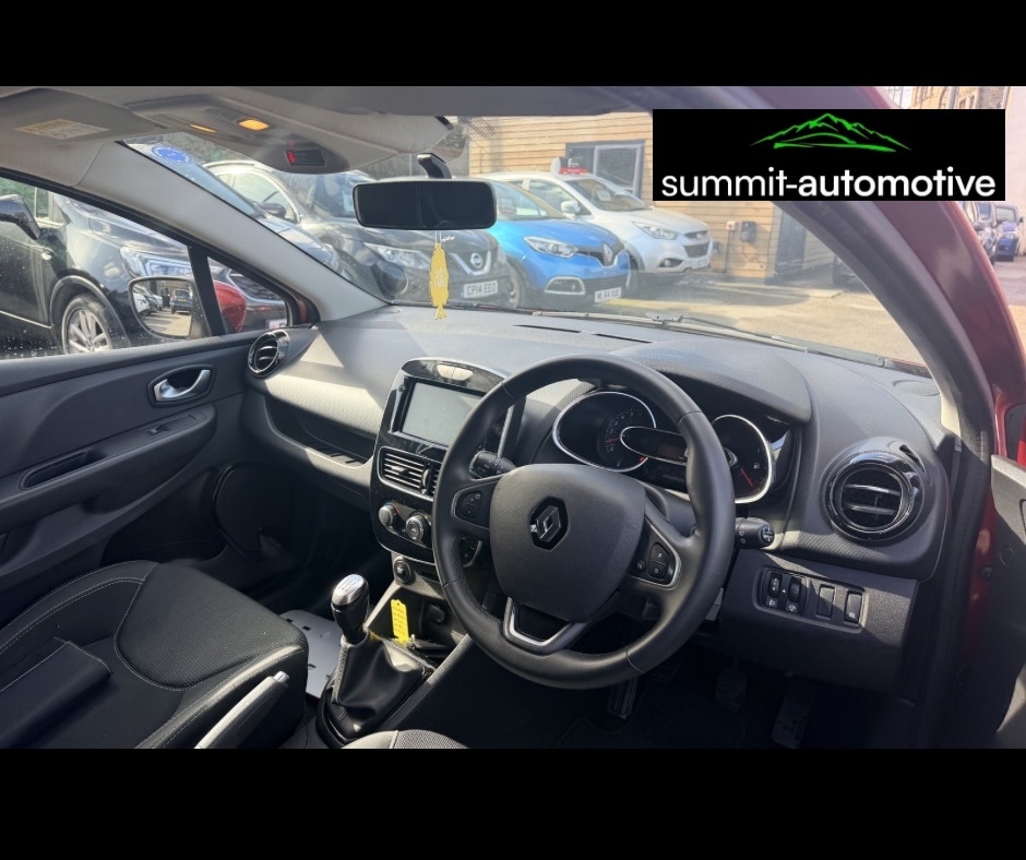 Used Renault Clio 2019 for sale - 77832004: Photo 2