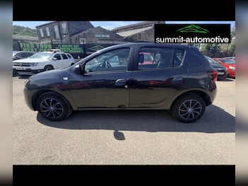 Used Dacia Sandero 2018 for sale - 78970782: Photo