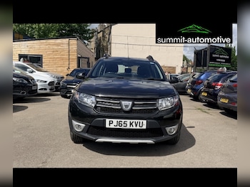 Used Dacia Sandero Stepway 2015 for sale - 78497933: Photo