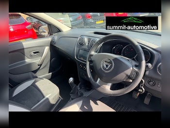 Used Dacia Sandero Stepway 2014 for sale - 79477895: Photo