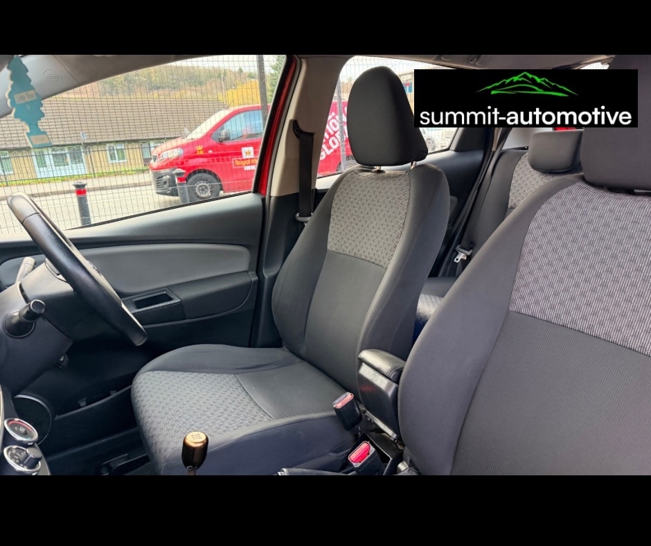 Used Toyota Yaris 2015 for sale - 76640933: Photo 17