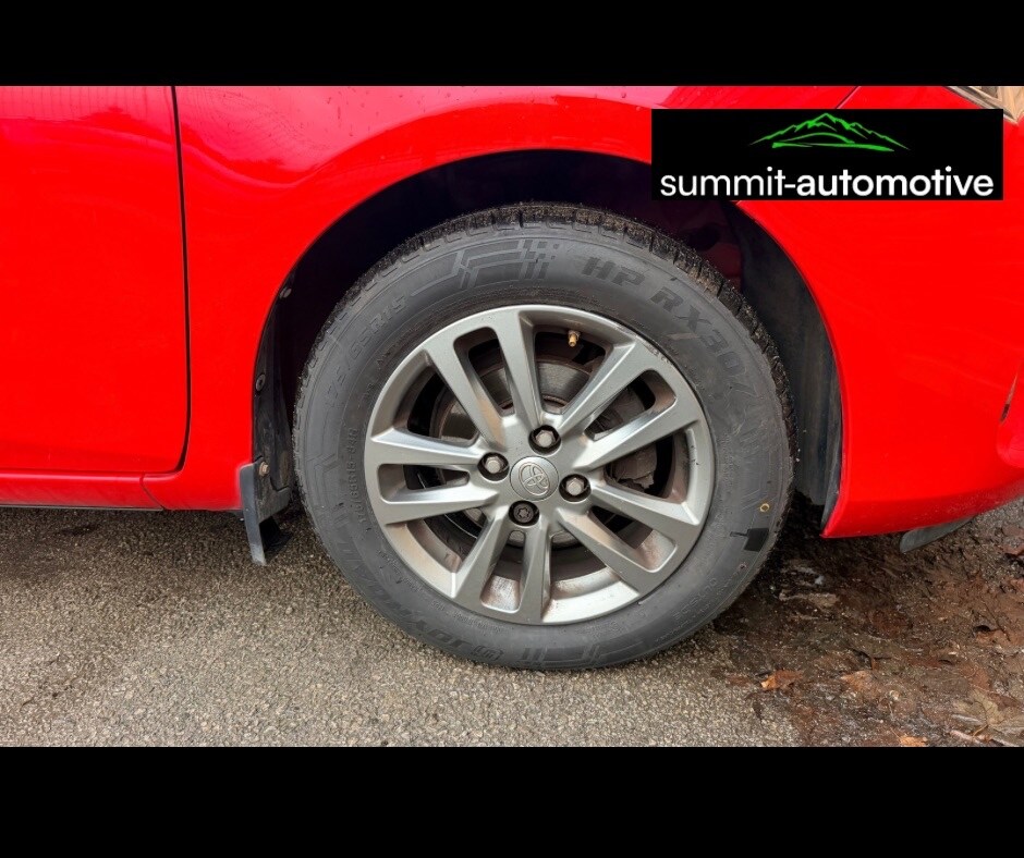 Used Toyota Yaris 2015 for sale - 76640933: Photo 21