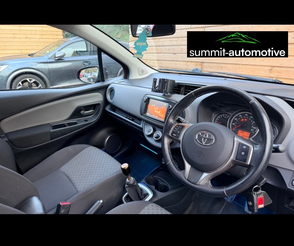 Used Toyota Yaris 2015 for sale - 76640933: Photo 8