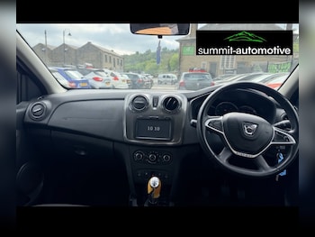 Used Dacia Sandero Stepway 2017 for sale - 78465857: Photo