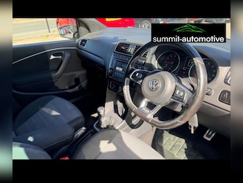 Used Volkswagen Polo 2017 for sale - 79383270: Photo