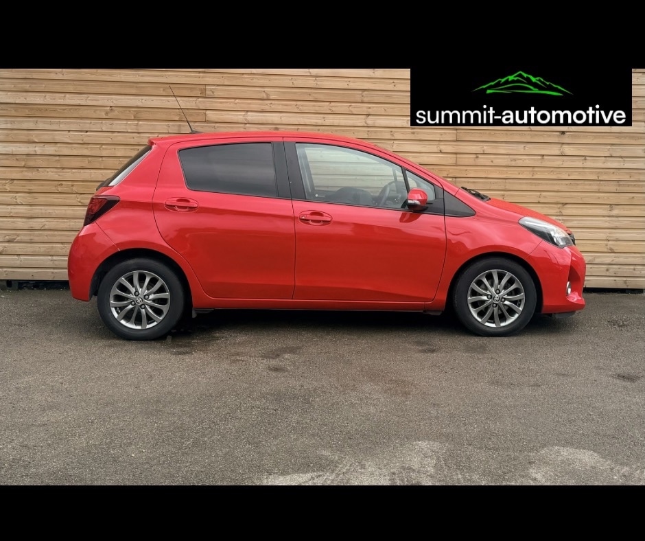 Used Toyota Yaris 2016 for sale - 77694715: Photo 2