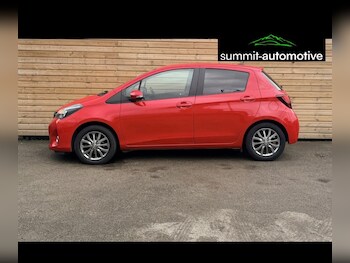 Used Toyota Yaris 2016 for sale - 77694715: Photo