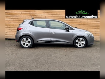 Used Renault Clio 2014 for sale - 76638598: Photo