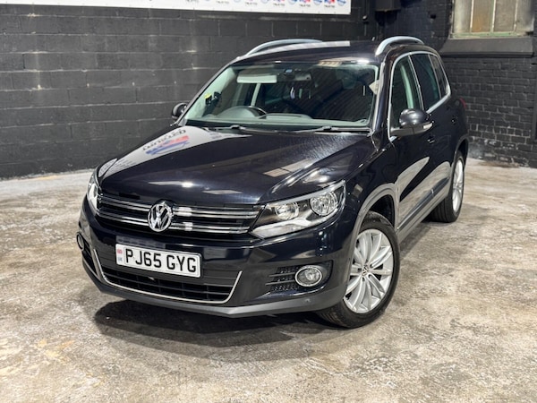 Used Volkswagen Tiguan 2015 for sale - 76120355: Photo 2